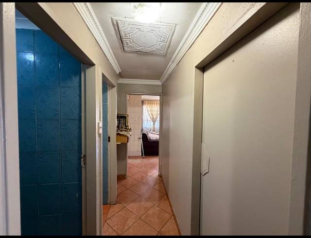 3 BEDROOM HOUSE FOR SALE IN LOTUS GARDENS